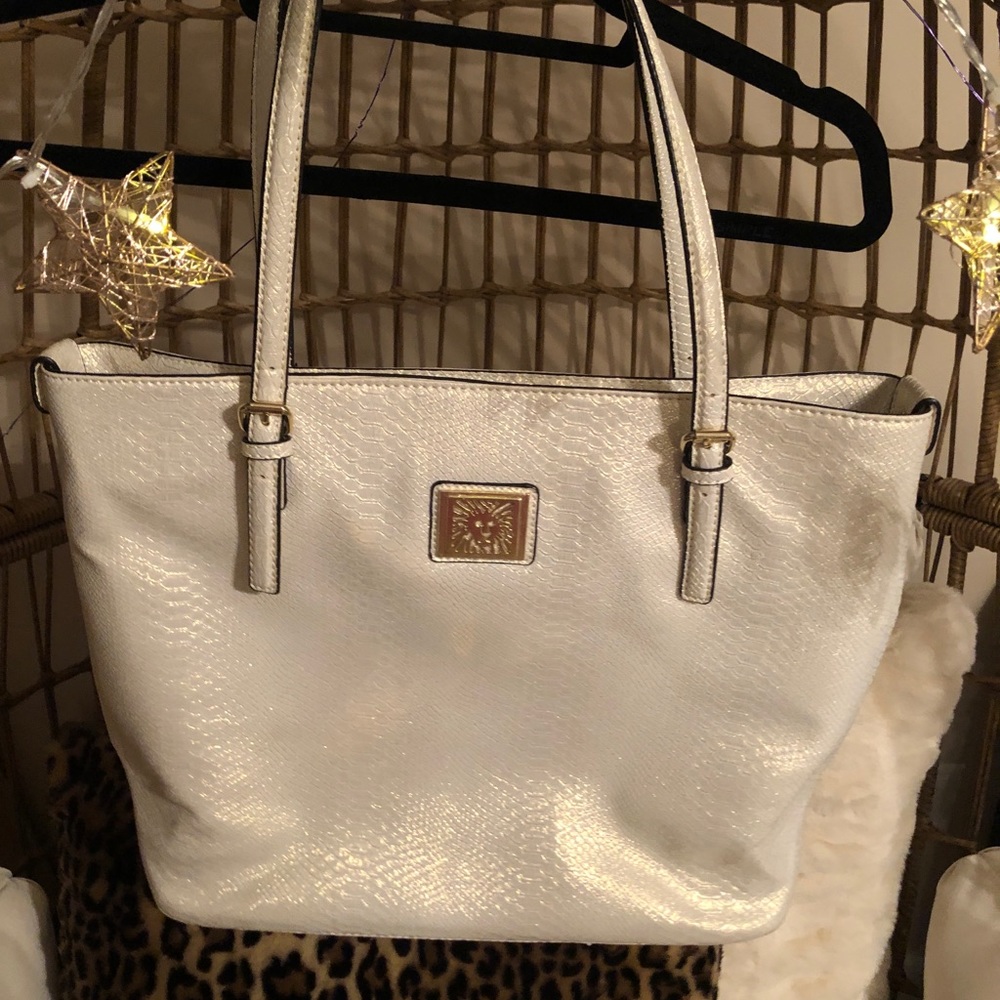 Anne Klein tote